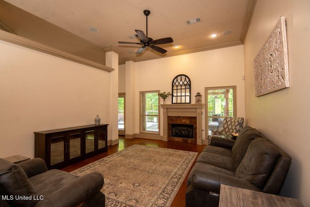 185 Magnolia Springs Drive, Florence, MS 39073