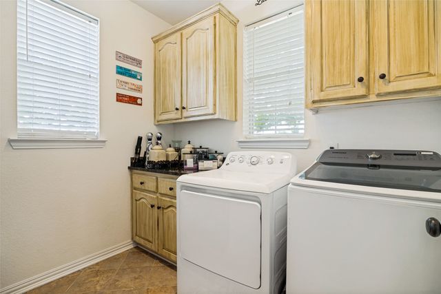 2614 County Road 596, Nevada, TX 75173