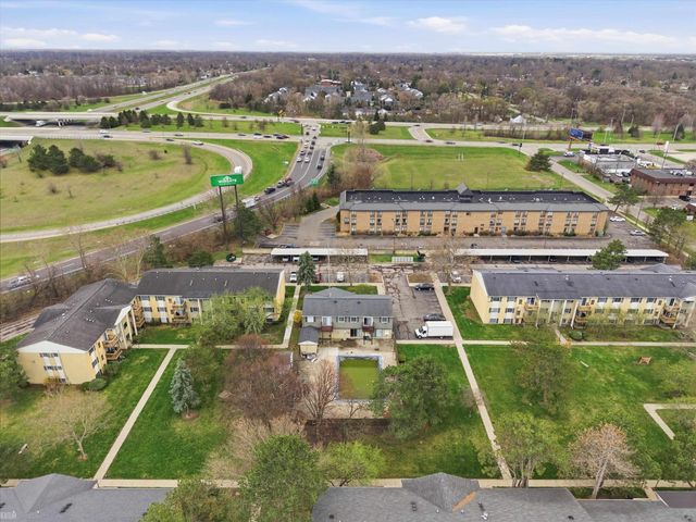 45290 Keding Street, Utica, MI 48317