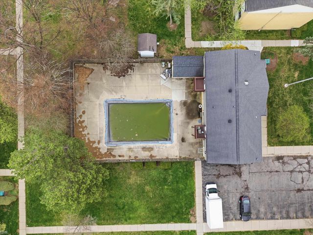 45290 Keding Street, Utica, MI 48317