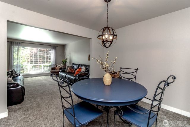 11608 SE 228th Place, Kent, WA 98031