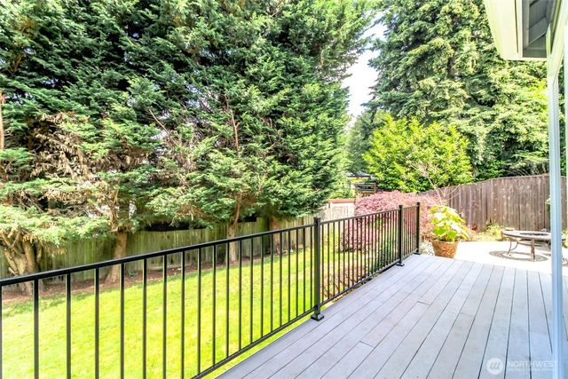 11608 SE 228th Place, Kent, WA 98031