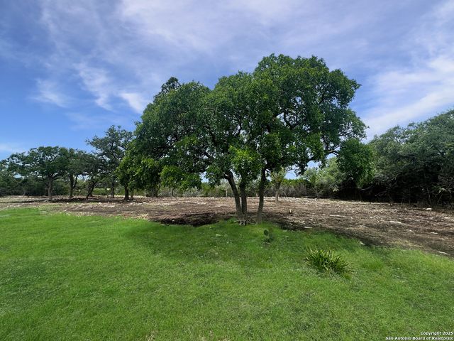 LOT 30 TBD Waterstone Pkwy, Boerne, TX 78006