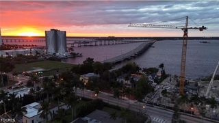 2583 1st ST 1301, Fort Myers, FL 33901