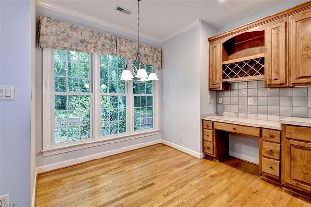 121 Tern CT, Yorktown, VA 23692