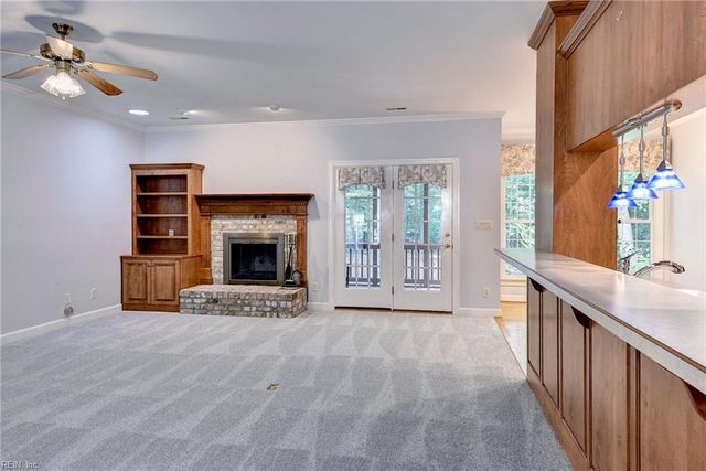 121 Tern CT, Yorktown, VA 23692