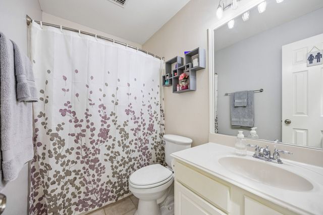 4017 Heavenly Way, Heartland, TX 75126