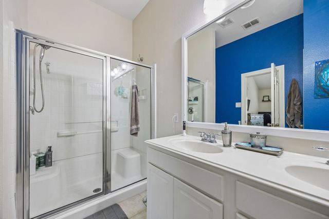 4017 Heavenly Way, Heartland, TX 75126