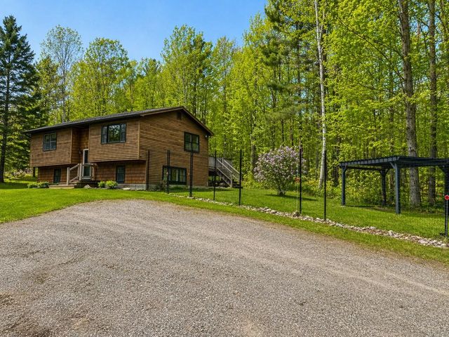 26 Range Road, Underhill, VT 05489