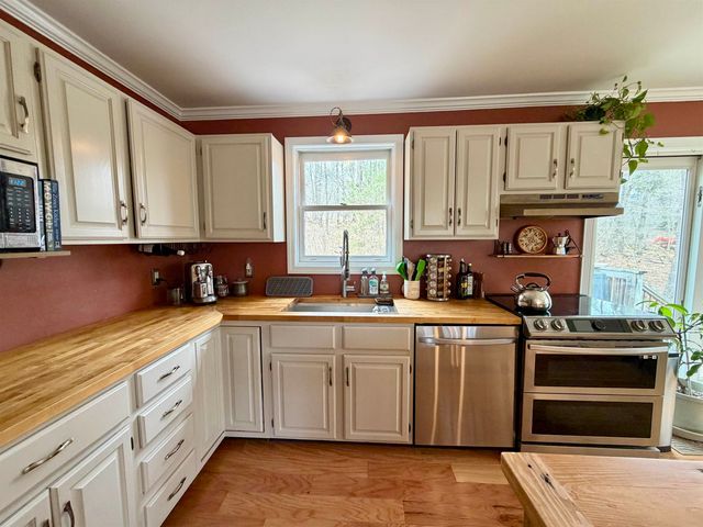 26 Range Road, Underhill, VT 05489