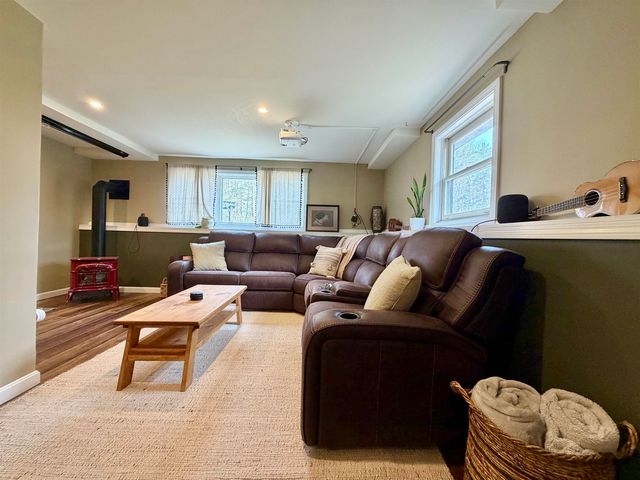 26 Range Road, Underhill, VT 05489