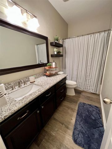 9219 Barnsford Lane, Tomball, TX 77375