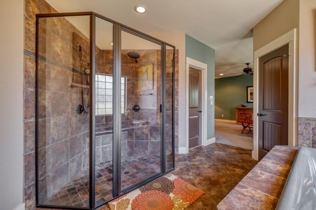 129 Painted Post, Bastrop, TX 78602