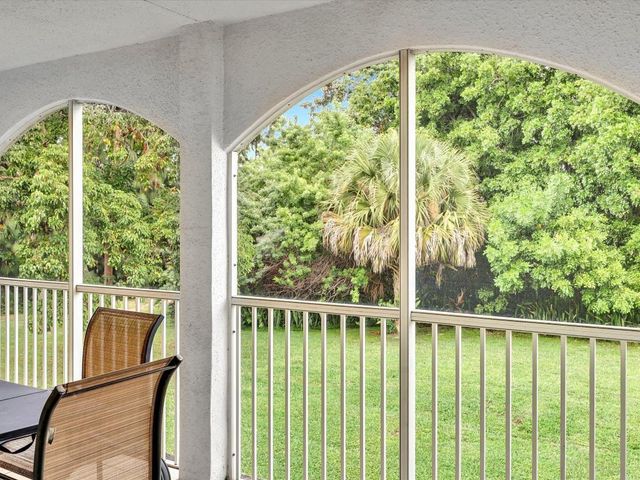 815 W Boynton Beach Boulevard 16-205, Boynton Beach, FL 33426