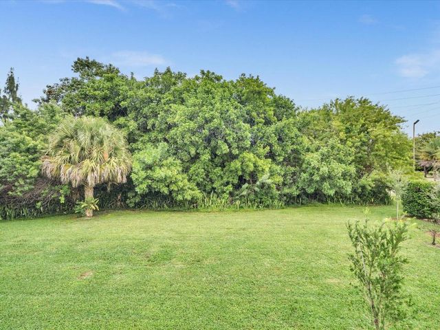 815 W Boynton Beach Boulevard 16-205, Boynton Beach, FL 33426