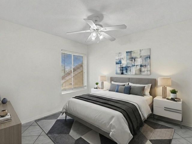 815 W Boynton Beach Boulevard 16-205, Boynton Beach, FL 33426