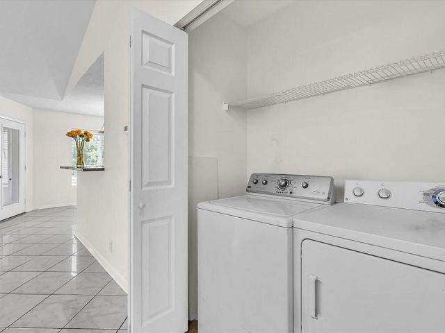 815 W Boynton Beach Boulevard 16-205, Boynton Beach, FL 33426