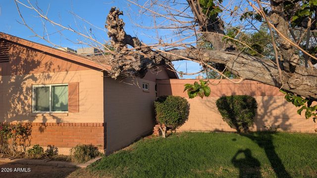 305 S Monterey Street, Gilbert, AZ 85233