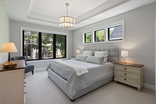7091 Highland Court, Eden Prairie, MN 55346