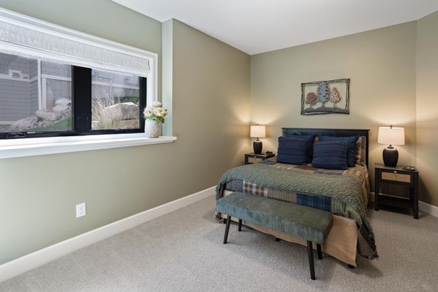7091 Highland Court, Eden Prairie, MN 55346