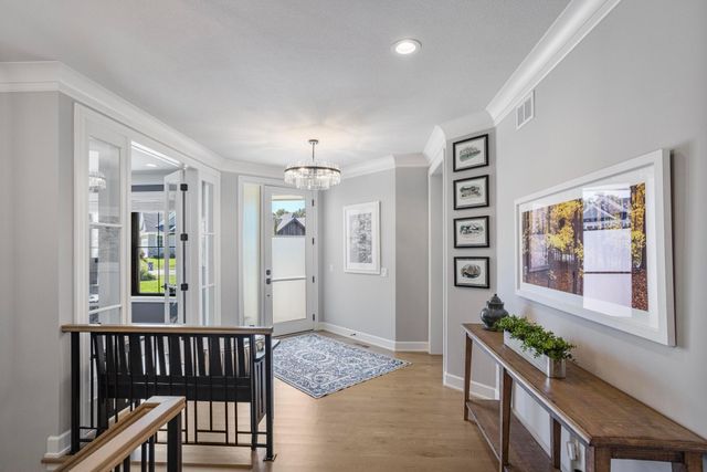 7091 Highland Court, Eden Prairie, MN 55346