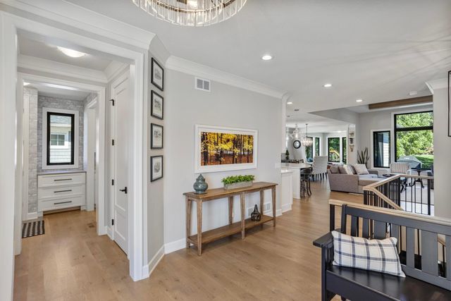 7091 Highland Court, Eden Prairie, MN 55346