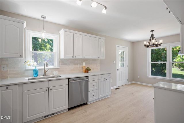 31 Fieldview Court, Angier, NC 27501