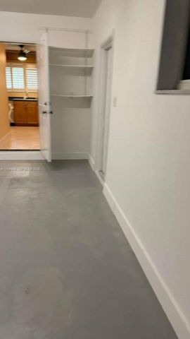 2271 SW 30th Ter, Fort Lauderdale, FL 33312