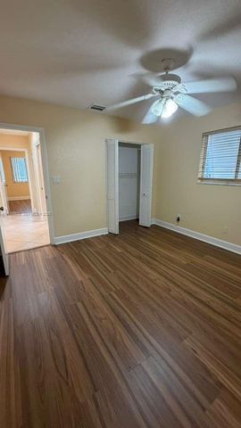 2271 SW 30th Ter, Fort Lauderdale, FL 33312