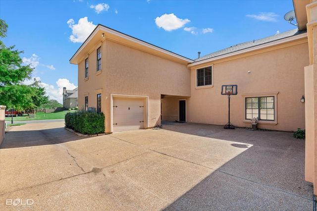 207 N Beach Drive, Bossier City, LA 71111