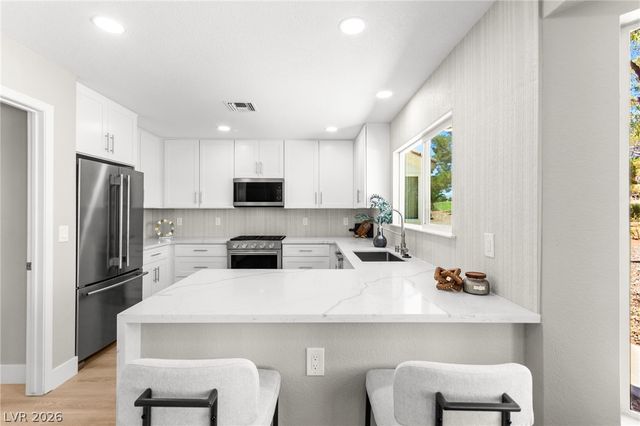 2641 Legend Drive, Las Vegas, NV 89134