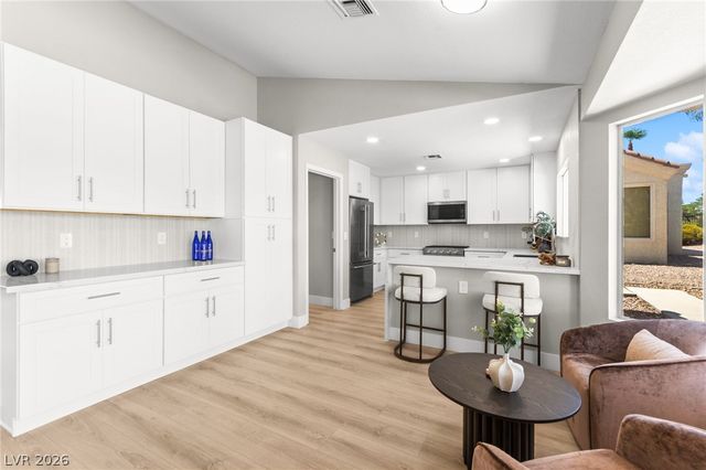 2641 Legend Drive, Las Vegas, NV 89134