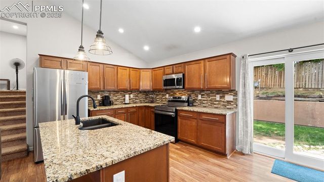 475 Cielo Vista Street, Colorado Springs, CO 80911