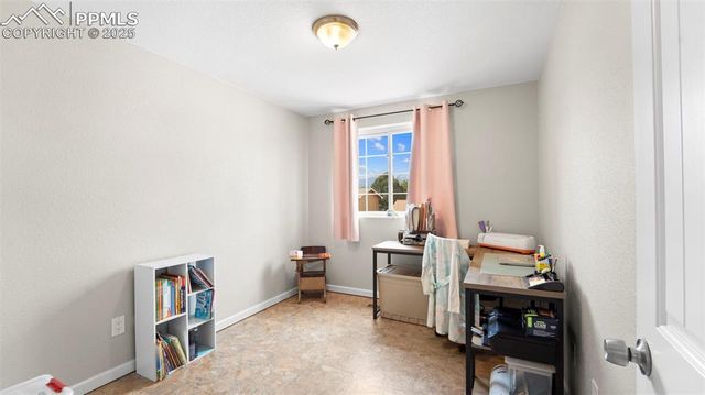 475 Cielo Vista Street, Colorado Springs, CO 80911