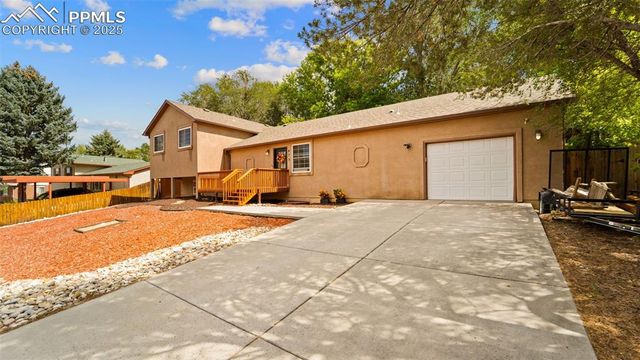 475 Cielo Vista Street, Colorado Springs, CO 80911