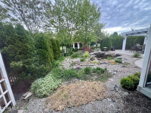 3935 Ravine Hollow Court, Maumee, OH 43537