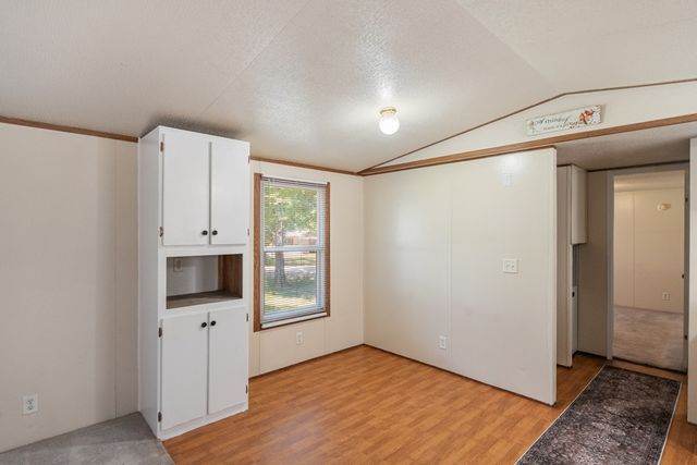 18297 Pine Drive, Eustace, TX 75124