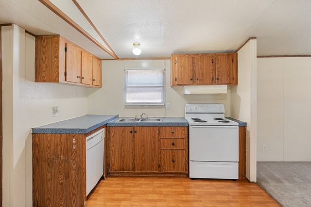 18297 Pine Drive, Eustace, TX 75124