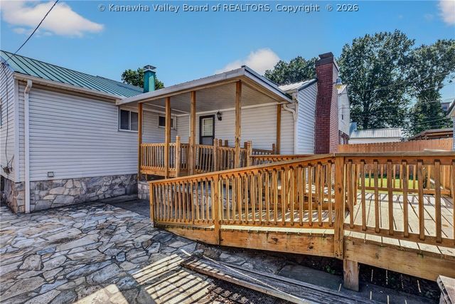 4513 Noyes Avenue Se, Charleston, WV 25304