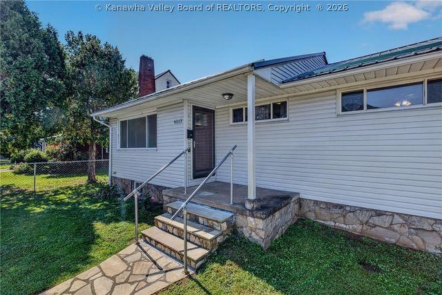4513 Noyes Avenue Se, Charleston, WV 25304