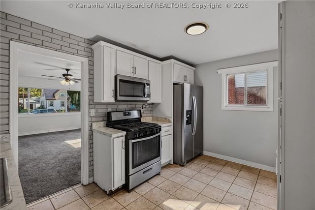 4513 Noyes Avenue Se, Charleston, WV 25304