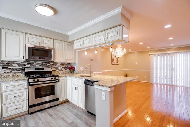 14730 BASINGSTOKE LOOP, Centreville, VA 20120