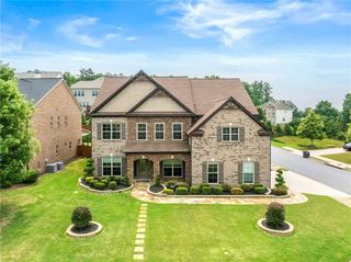 4015 Roberts Crest Lane, Suwanee, GA 30024