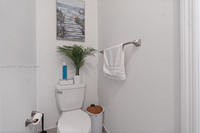 21018 NE 8th Ave 21018, Miami, FL 33179