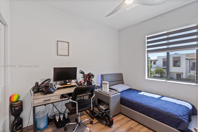 21018 NE 8th Ave 21018, Miami, FL 33179