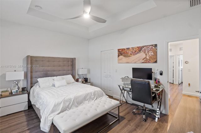 21018 NE 8th Ave 21018, Miami, FL 33179