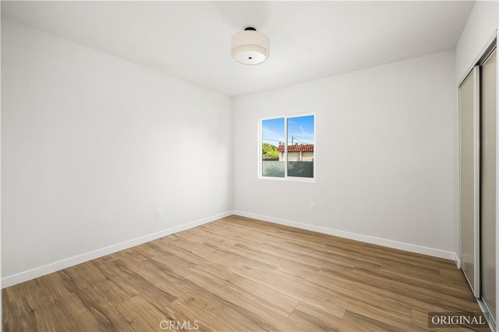 Image 18 of property listing at 501 S Pearl, Compton, CA 90221