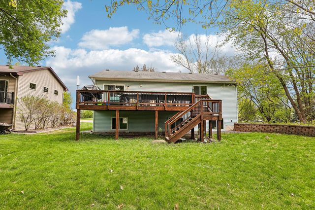 17640 89th Avenue N, Maple Grove, MN 55311