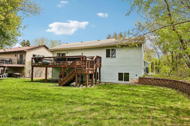 17640 89th Avenue N, Maple Grove, MN 55311