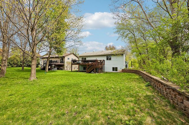 17640 89th Avenue N, Maple Grove, MN 55311
